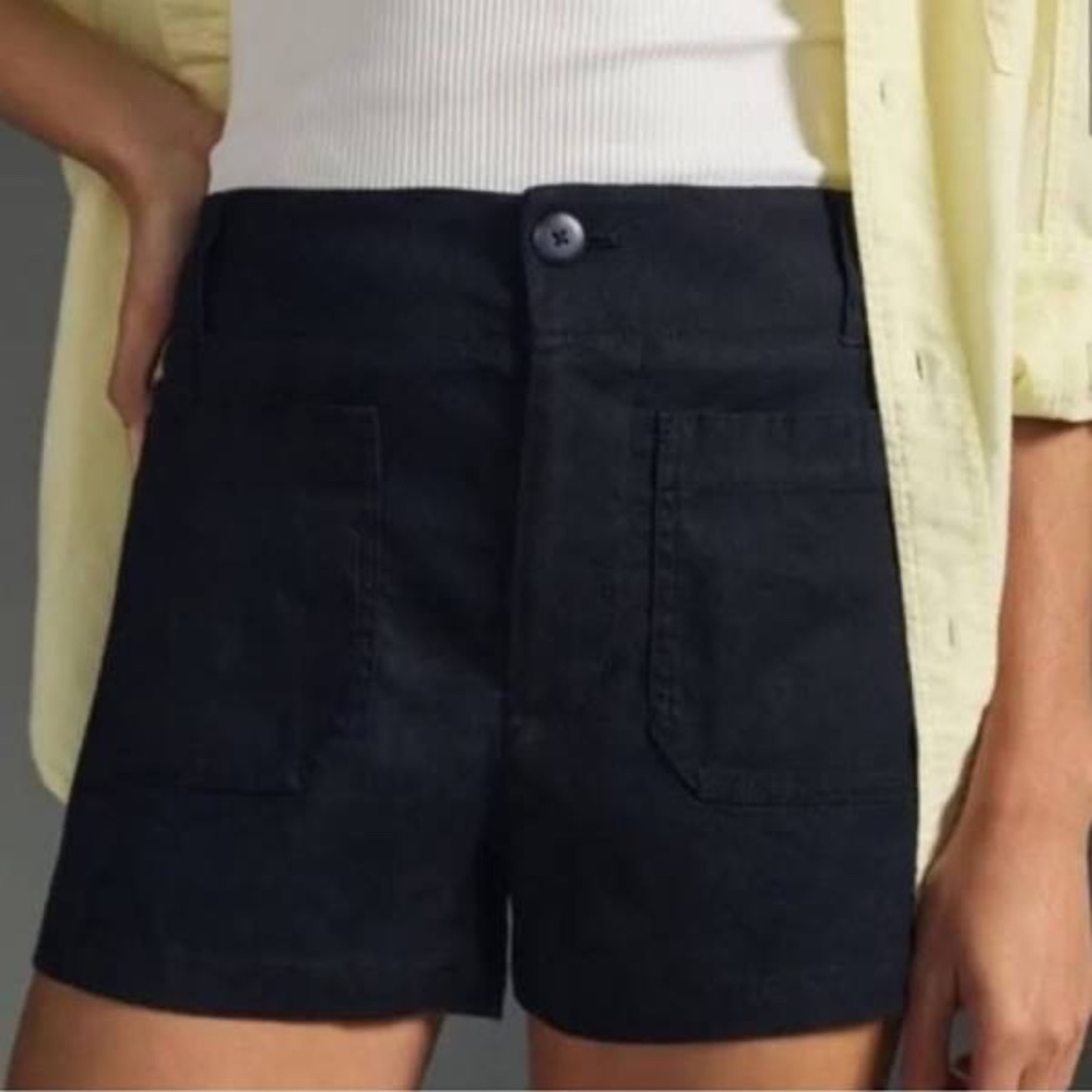 The Colette Linen Blend Shorts by Maeve | NAVY
